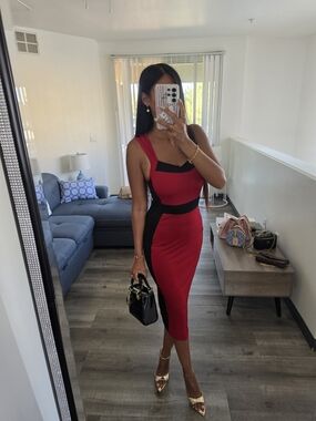 Red & Black Colorblock Bodycon Dress - Elegant Women's Dress
